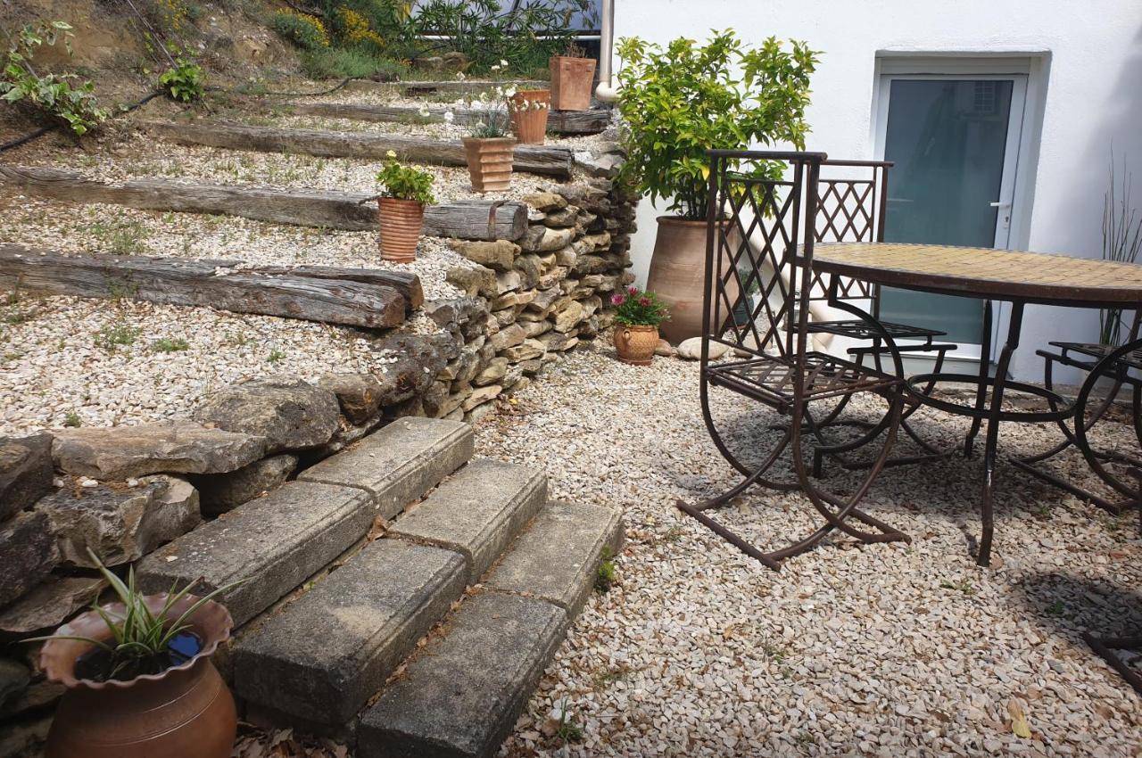 Gites L'Hermitage La Tour-dʼAigues Exteriér fotografie